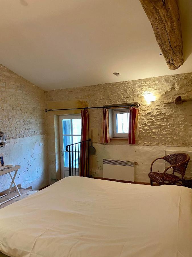 Domaine De La Laigne - Spa Asnières-la-Giraud 외부 사진