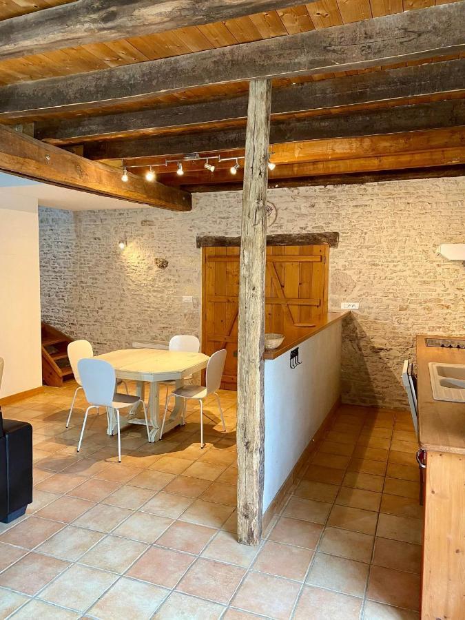 Domaine De La Laigne - Spa Asnières-la-Giraud 외부 사진