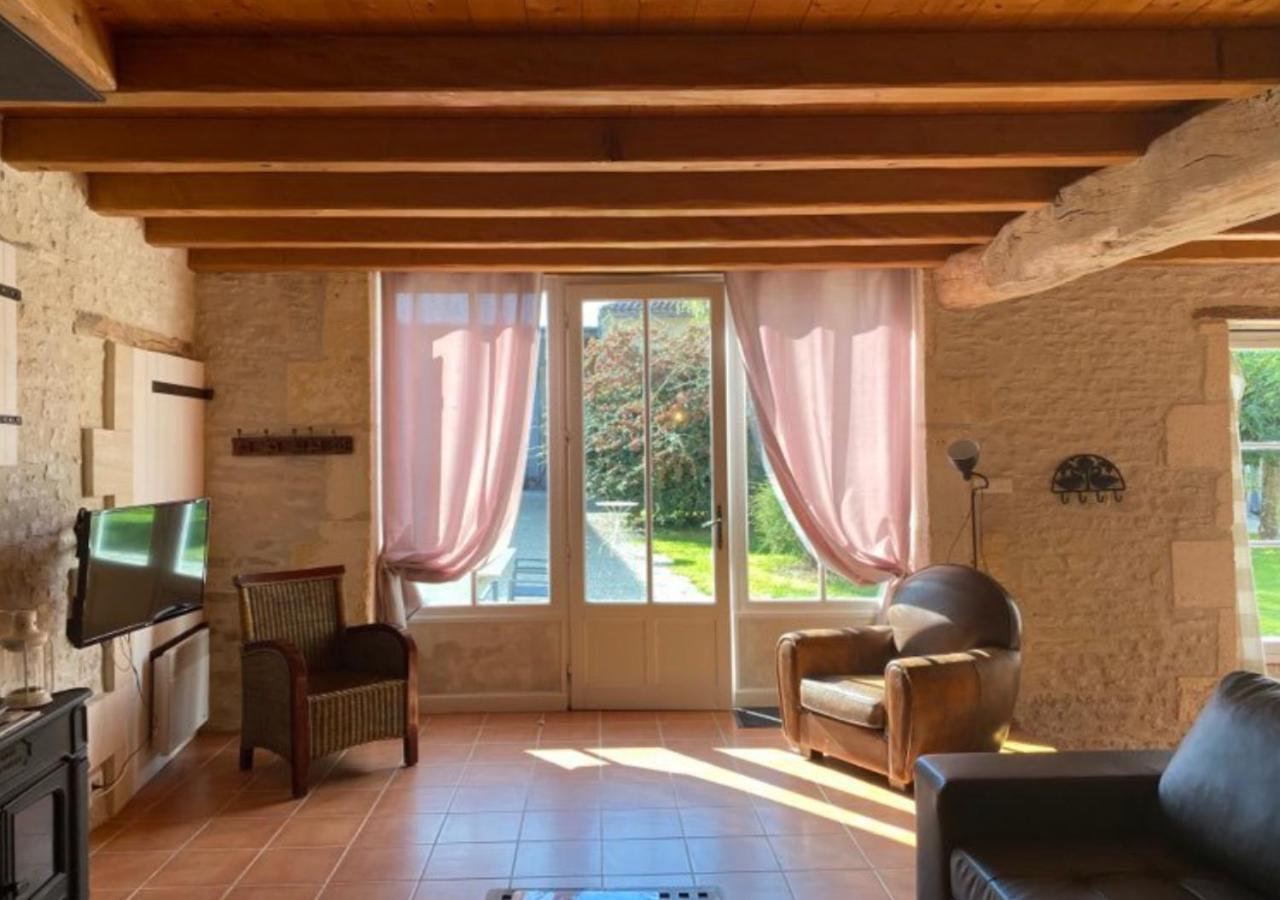 Domaine De La Laigne - Spa Asnières-la-Giraud 외부 사진