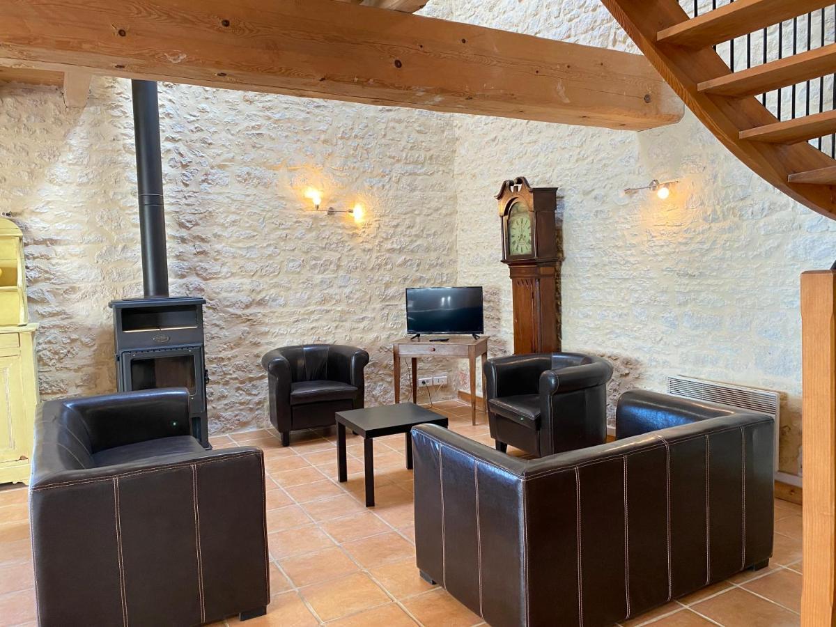 Domaine De La Laigne - Spa Asnières-la-Giraud 외부 사진
