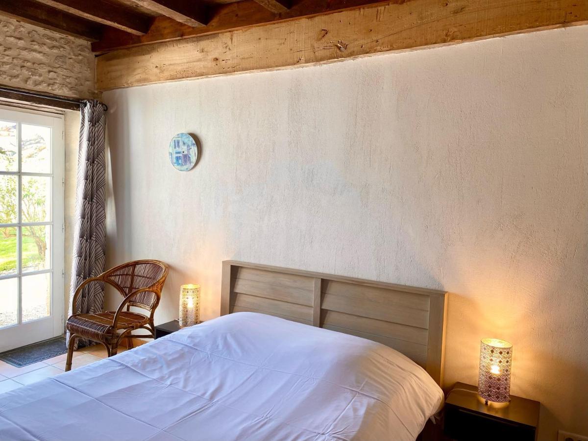 Domaine De La Laigne - Spa Asnières-la-Giraud 외부 사진