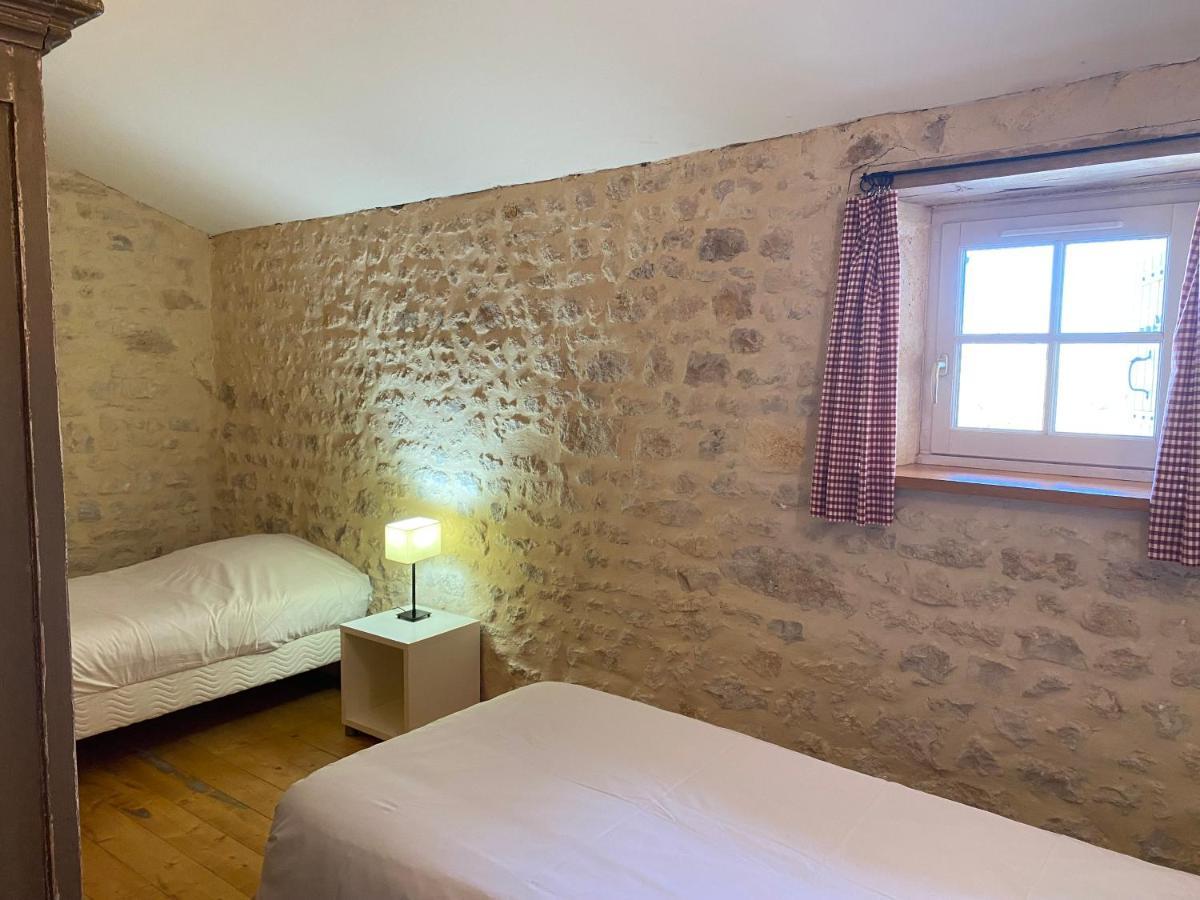 Domaine De La Laigne - Spa Asnières-la-Giraud 외부 사진