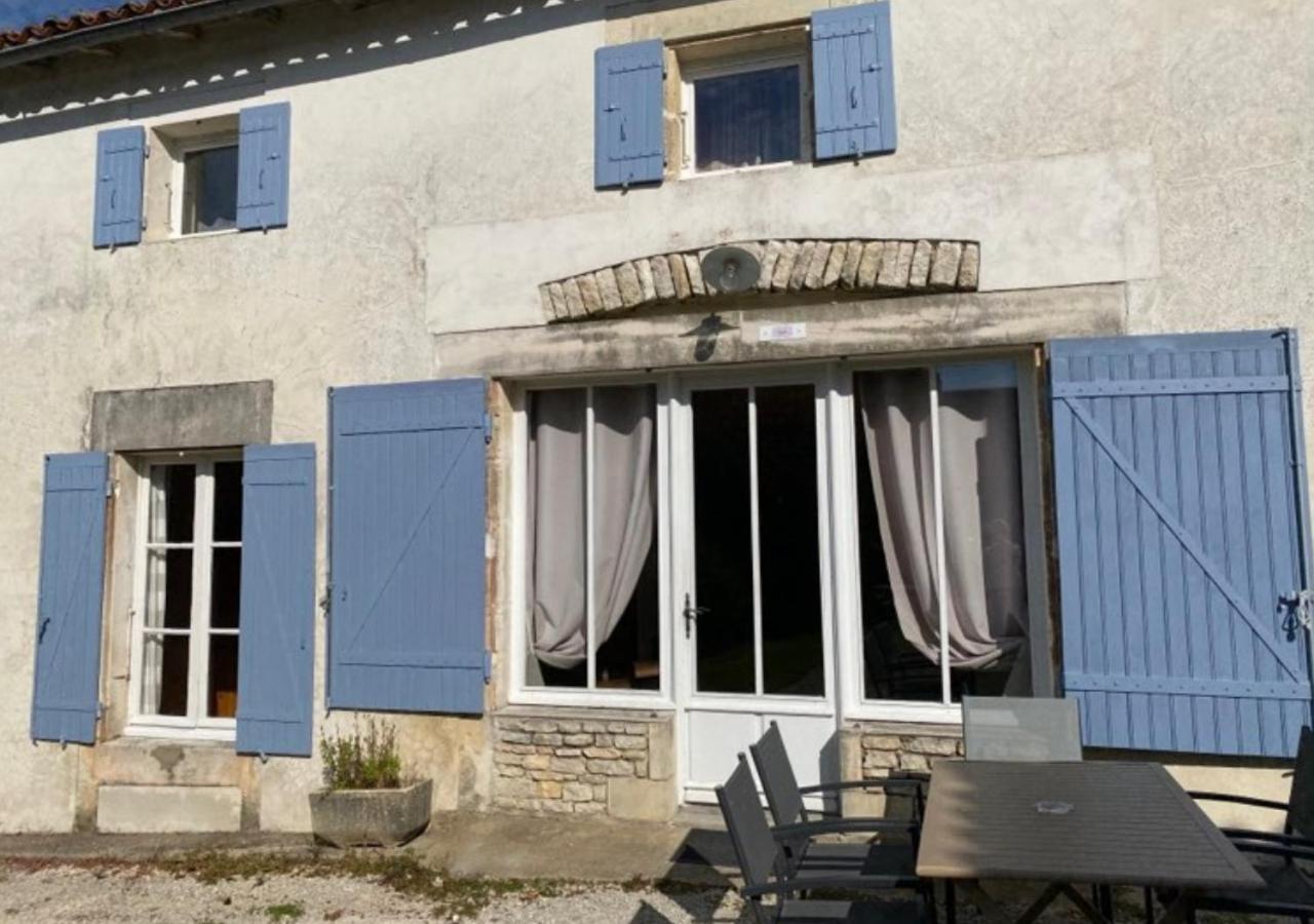 Domaine De La Laigne - Spa Asnières-la-Giraud 외부 사진