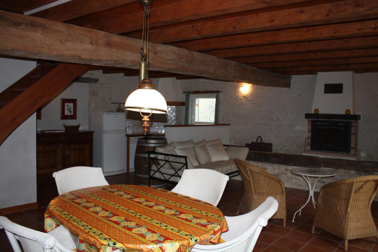 Domaine De La Laigne - Spa Asnières-la-Giraud 외부 사진